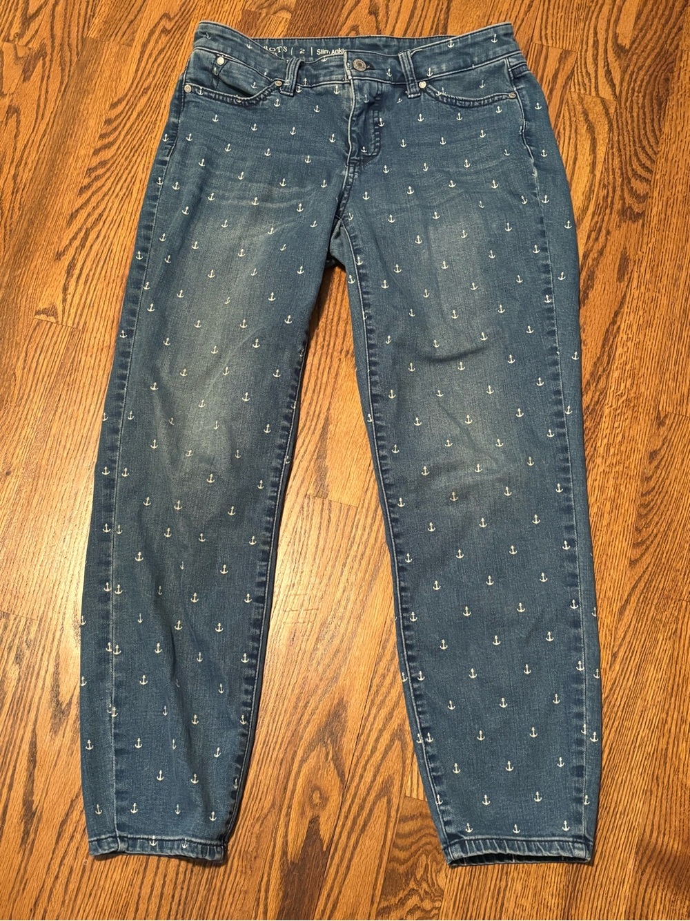 Talbots Flawless Five-Pocket Slim Ankle Jeans Nautical Anchor Print Size 2